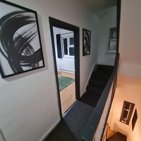 Colebert Avenue Apartment ลอนดอน ภายนอก รูปภาพ