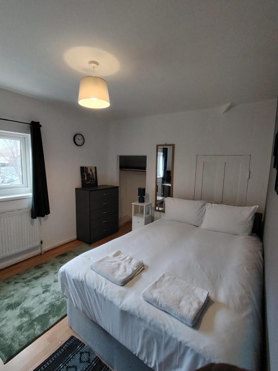 Colebert Avenue Apartment ลอนดอน ภายนอก รูปภาพ