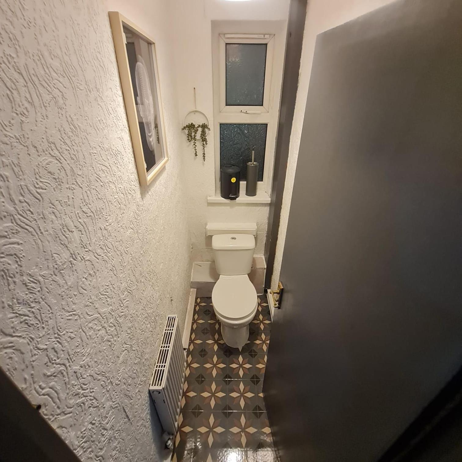 Colebert Avenue Apartment ลอนดอน ภายนอก รูปภาพ