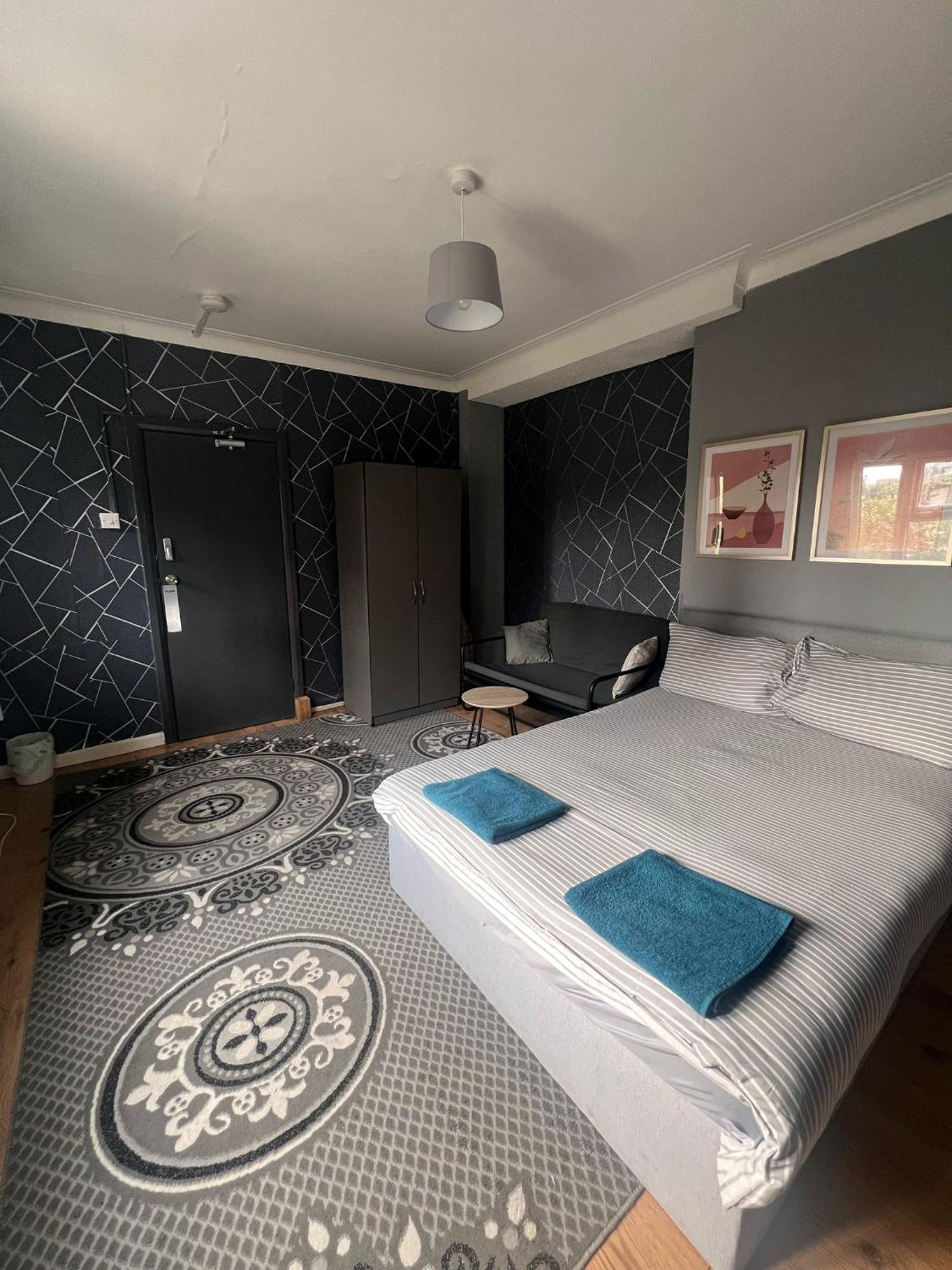 Colebert Avenue Apartment ลอนดอน ภายนอก รูปภาพ